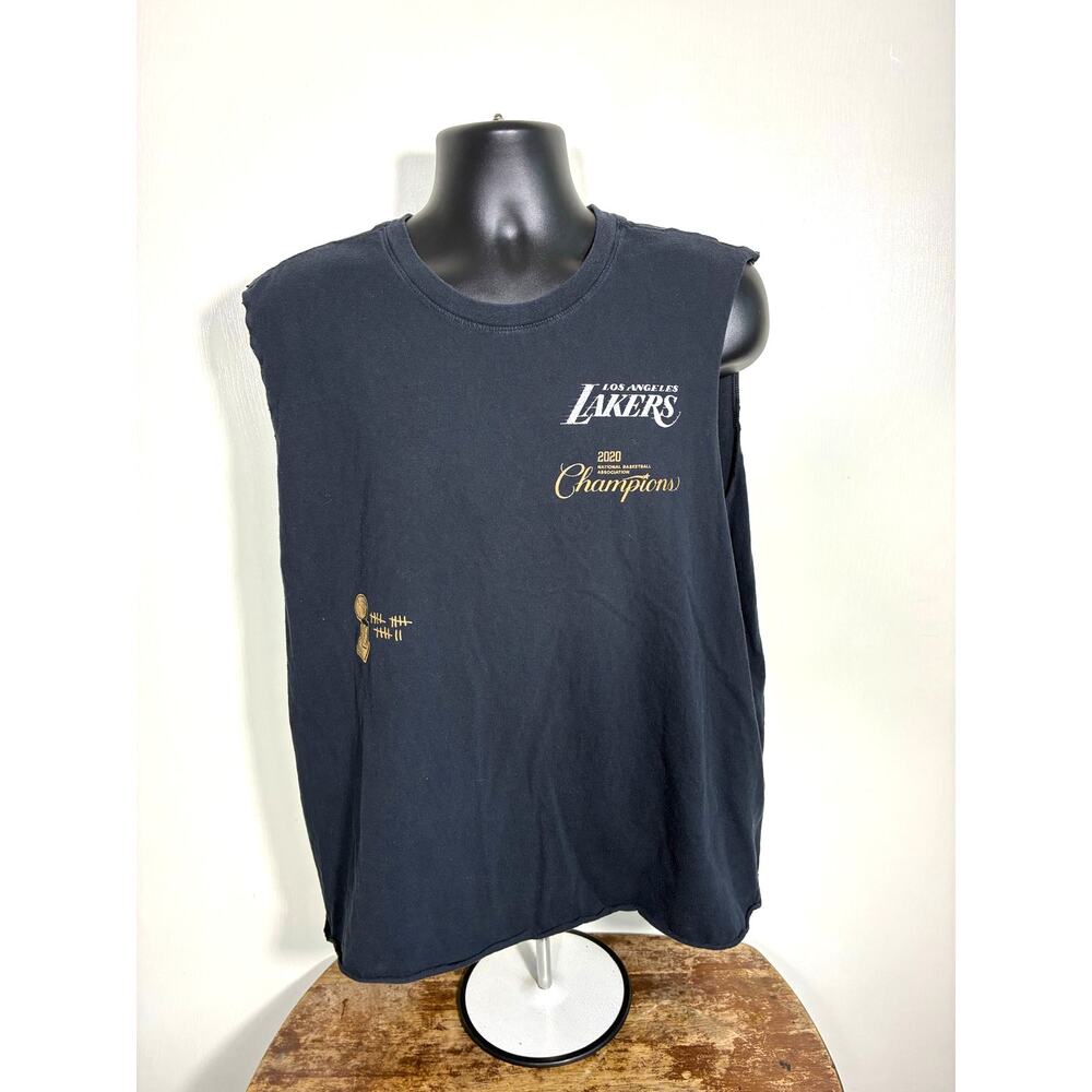 LA Lakers 2020 NBA Champions Nike Cutoff Shirt XL